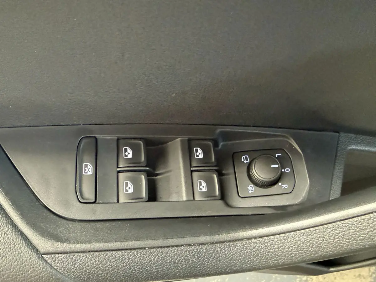 1.5 TSI ACT Sportline, 1 Jaar Bovag Garantie, Automaat, Panoramadak, Stoelverwarming