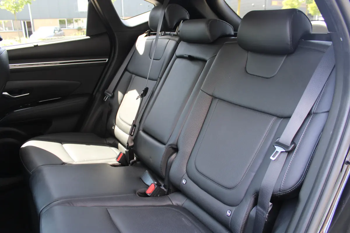 1.6 T-GDI PHEV Premium 4WD | 100% dealeronderhouden | 1e eigenaar !! | Achterbank verwarmd