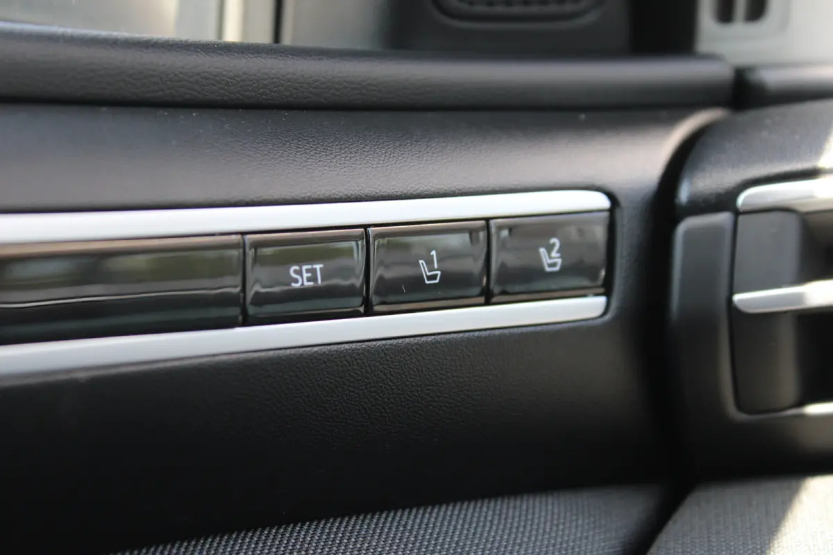 1.6 T-GDI PHEV Premium 4WD | 100% dealeronderhouden | 1e eigenaar !! | Achterbank verwarmd