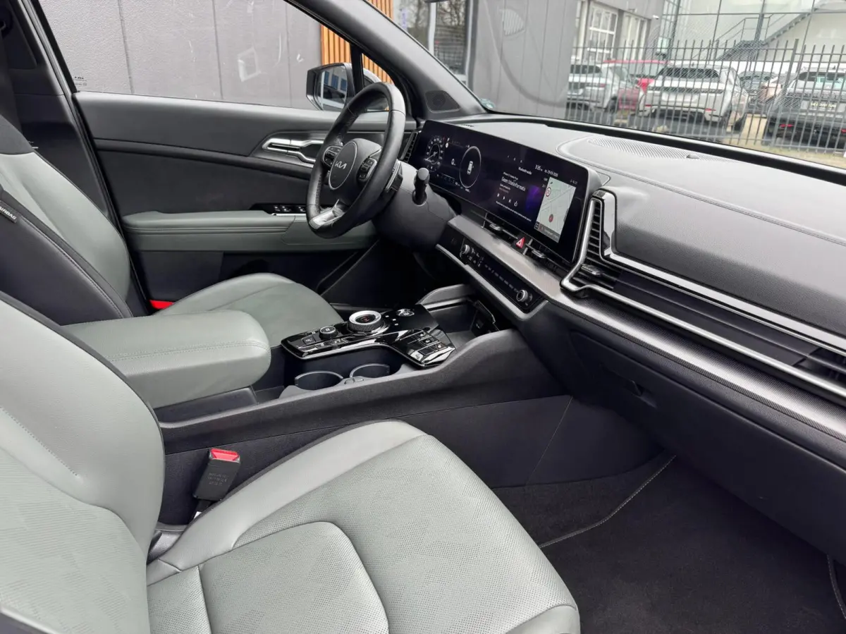 1.6 T-GDi Hybrid DynamicLine