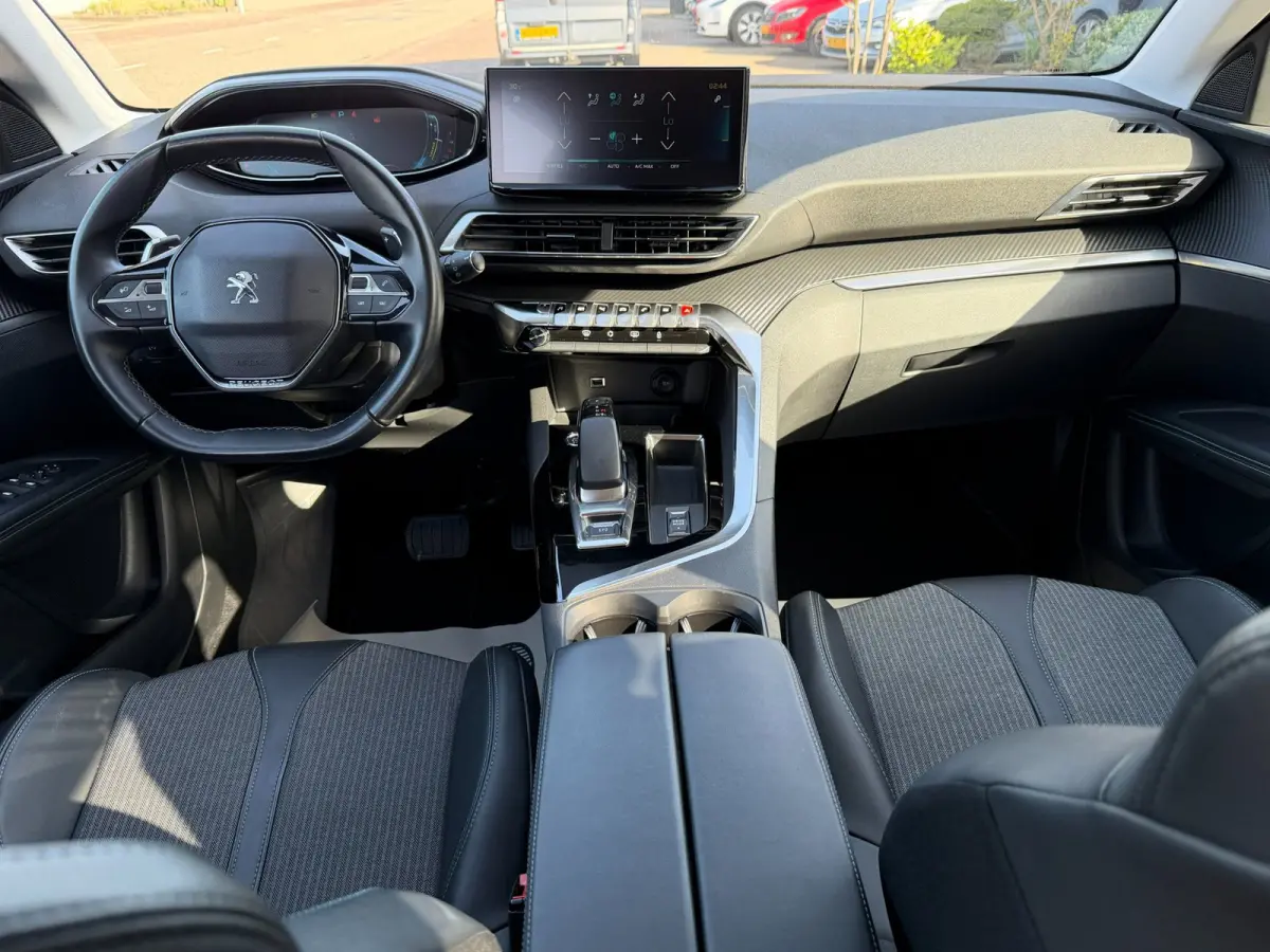 1.6 HYbrid 225 Allure