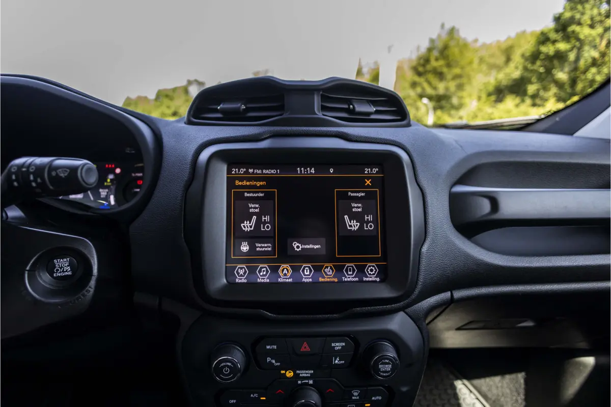 4xe 240 Plug-in Hybrid Electric Limited Lease Ed.