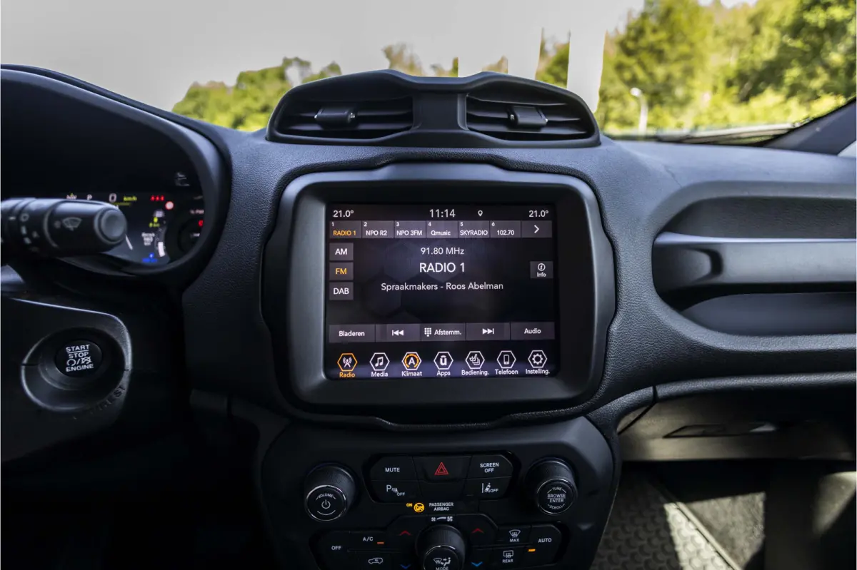 4xe 240 Plug-in Hybrid Electric Limited Lease Ed.