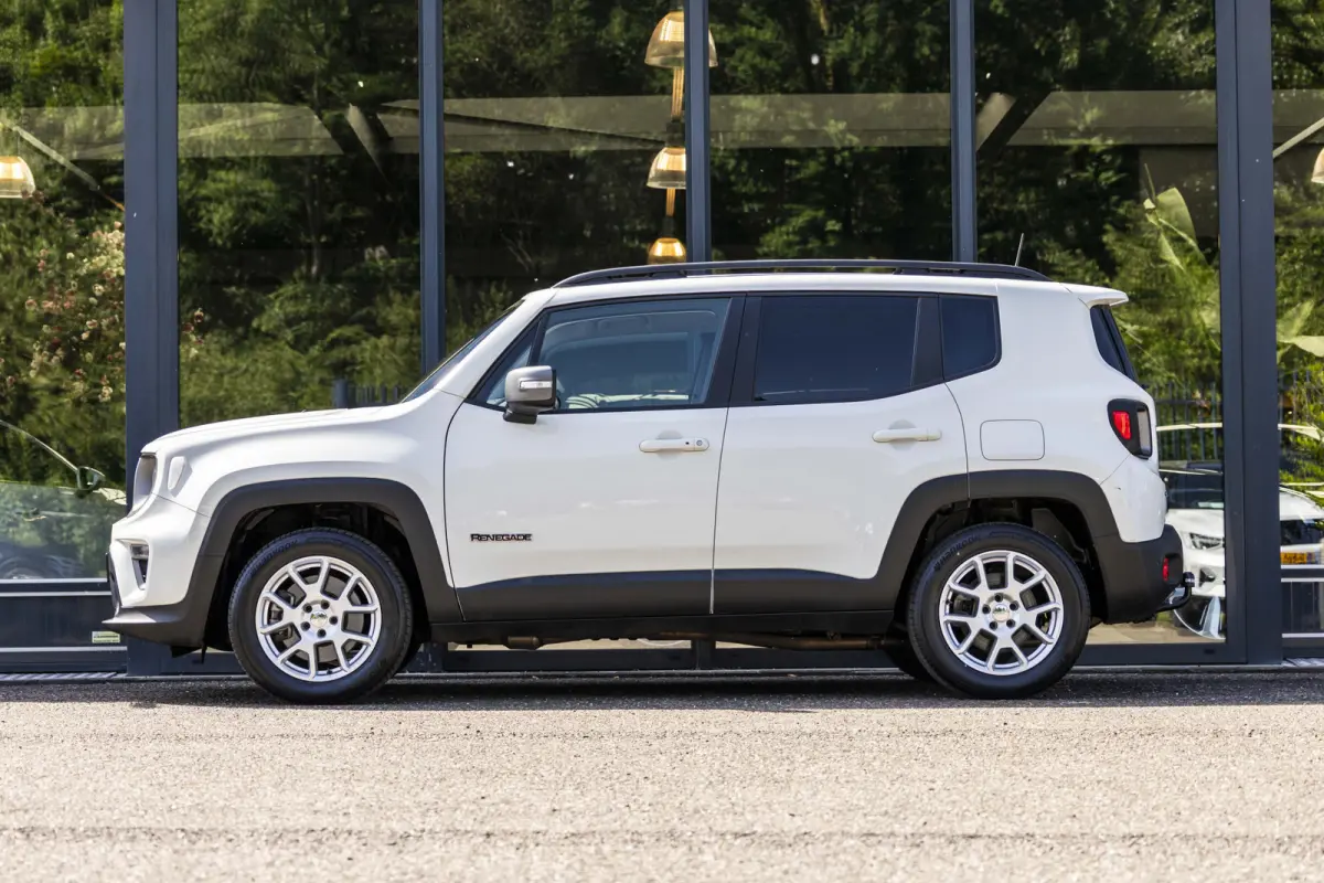 4xe 240 Plug-in Hybrid Electric Limited Lease Ed.