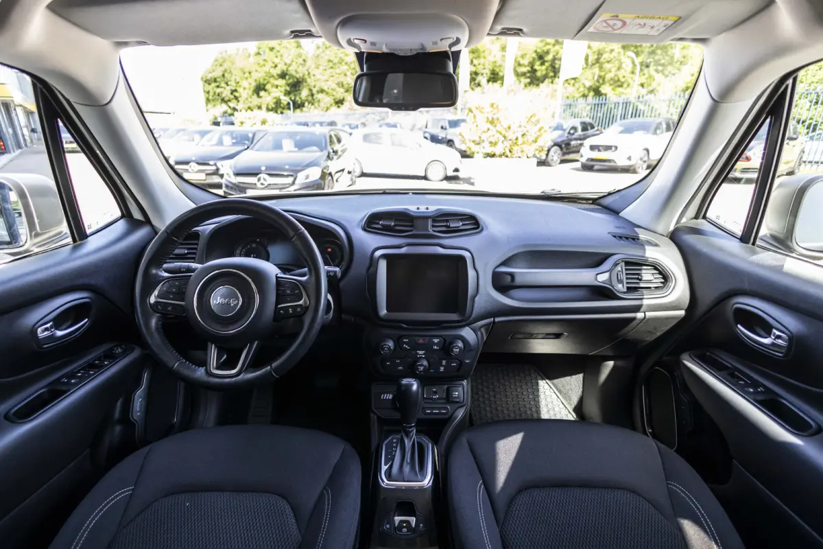 4xe 240 Plug-in Hybrid Electric Limited Lease Ed.