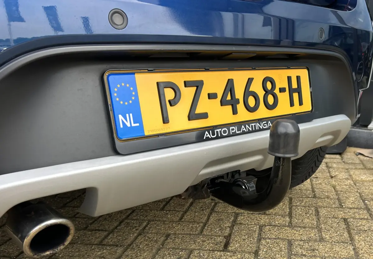 0.9 TCe SL 90PK | 1e Eigenaar! | Volledige Onderhoudshistorie | Nette Staat | NL AUTO | Trekhaak | Parkeersensoren | Airco | Cruise Control | 2 Sleutels |