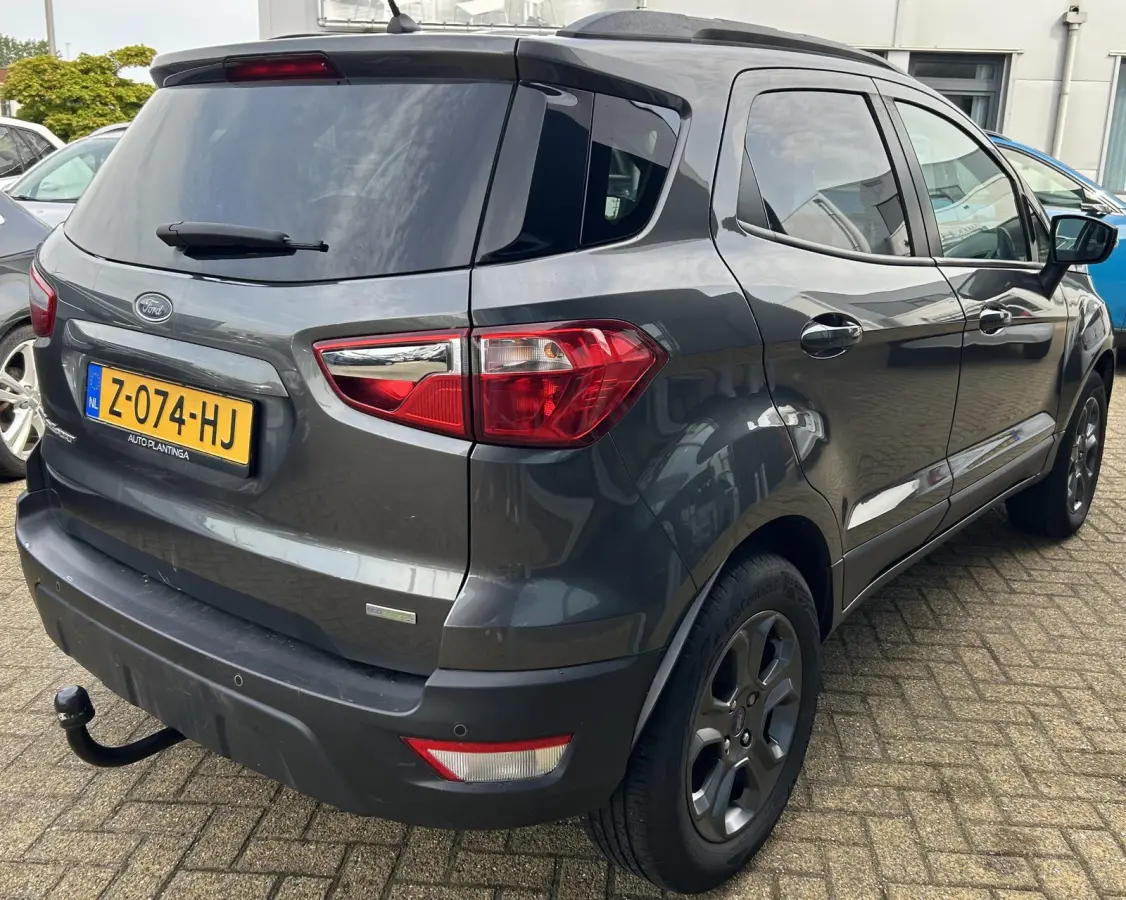 1.0 EcoBoost Titanium 125PK | Dealeronderhouden | Nieuwe APK | Trekhaak | Parkeersensoren | Stoelverwarming | Stuurverwarming | Voorruitverwarming | Climate Control | Cruise Control | Naviga