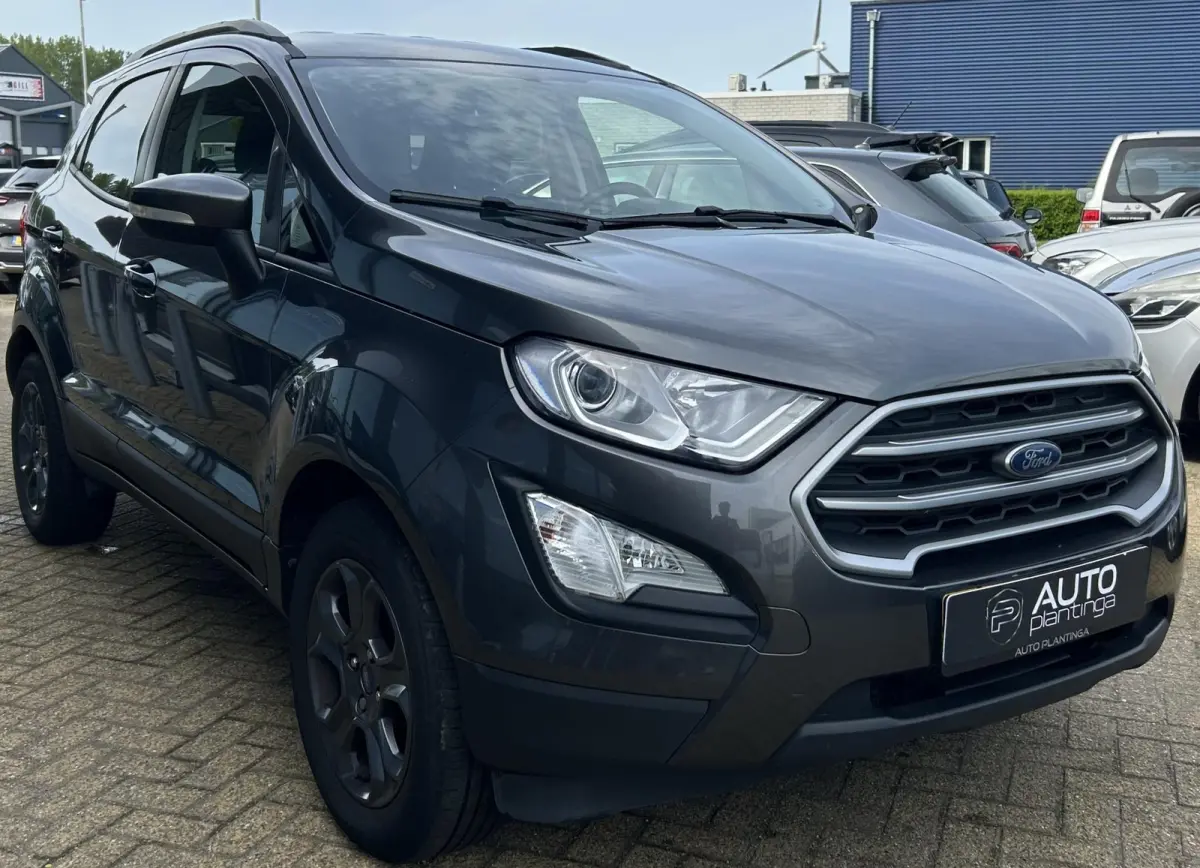 1.0 EcoBoost Titanium 125PK | Dealeronderhouden | Nieuwe APK | Trekhaak | Parkeersensoren | Stoelverwarming | Stuurverwarming | Voorruitverwarming | Climate Control | Cruise Control | Naviga