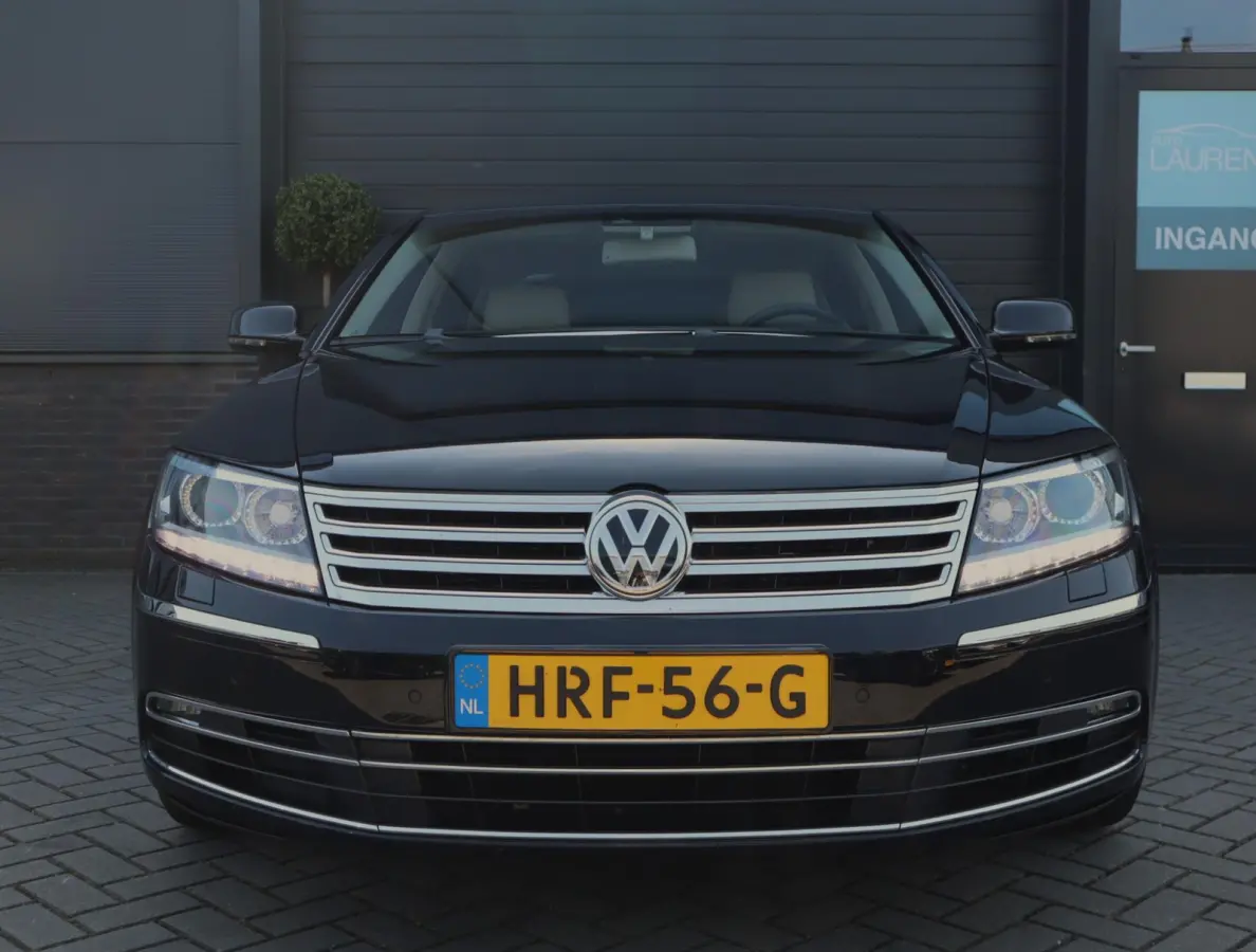 4.2 V8 4p. Lang Highline | Uniek | Chauffeur Pakket | Glazen Dak | Bomvol