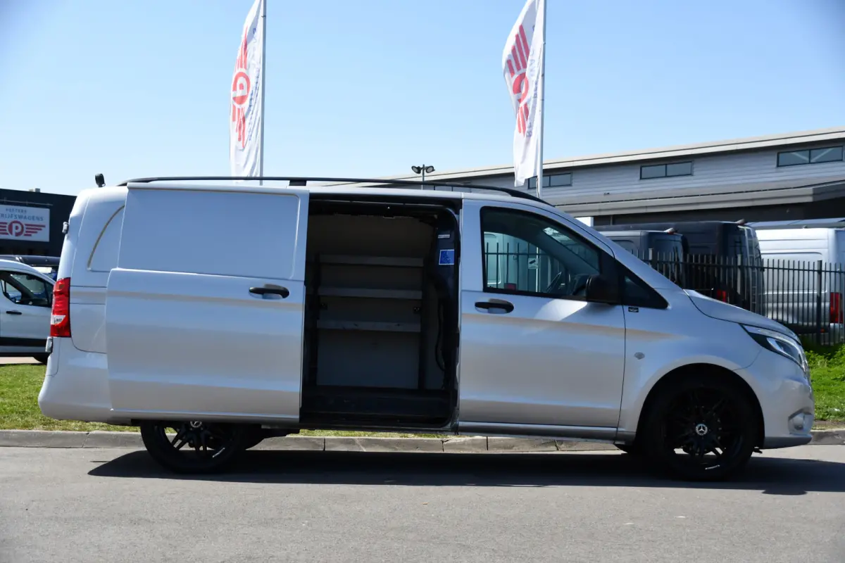 116 CDI L2 PB Edition Camera, Cruise, Carplay, Stoelverwarming, LED, Automaat, Trekhaak, Standkachel, Multimedia, 164pk, Uniek!