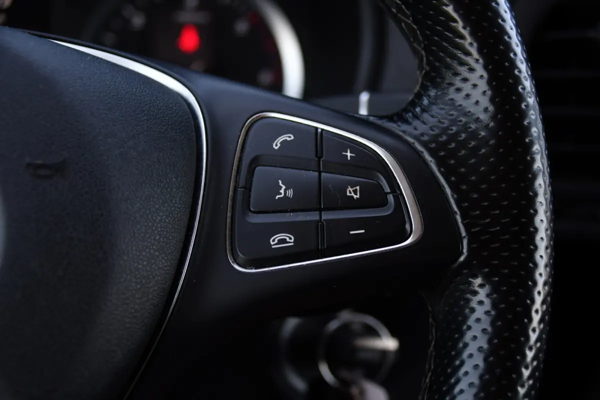 116 CDI L2 PB Edition Camera, Cruise, Carplay, Stoelverwarming, LED, Automaat, Trekhaak, Standkachel, Multimedia, 164pk, Uniek!