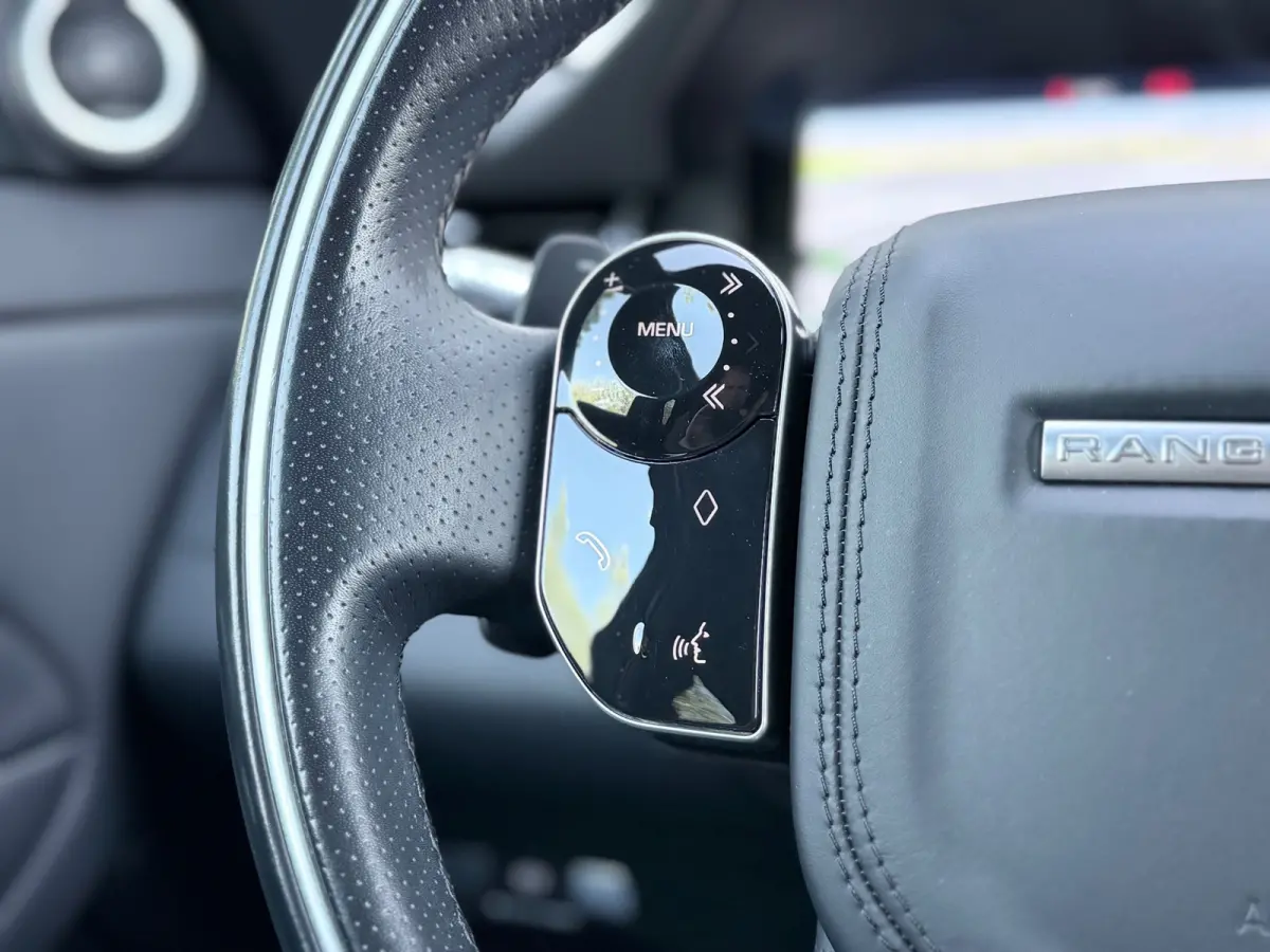 1.5 P300e AWD Autobiography Pano/360