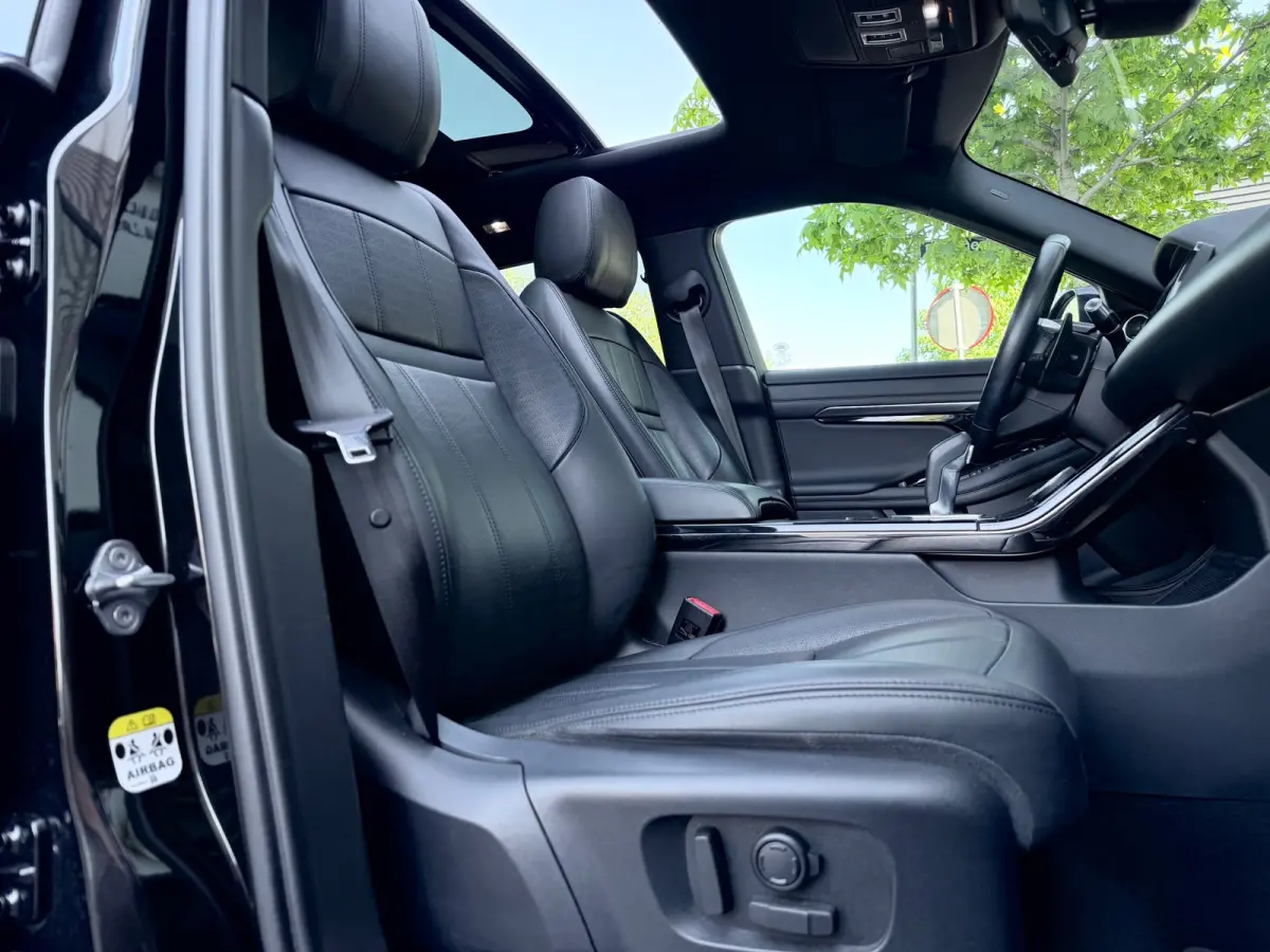 1.5 P300e AWD Autobiography Pano/360