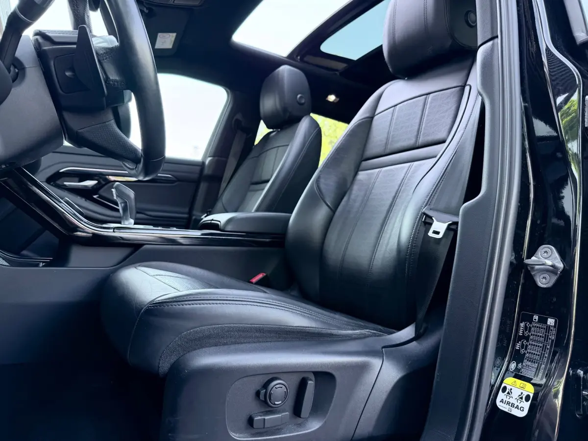 1.5 P300e AWD Autobiography Pano/360