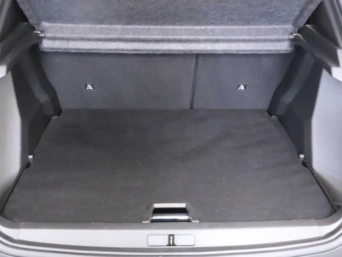 1.2T 100PK Allure Camera/Ecc/CarPlay/Keyless