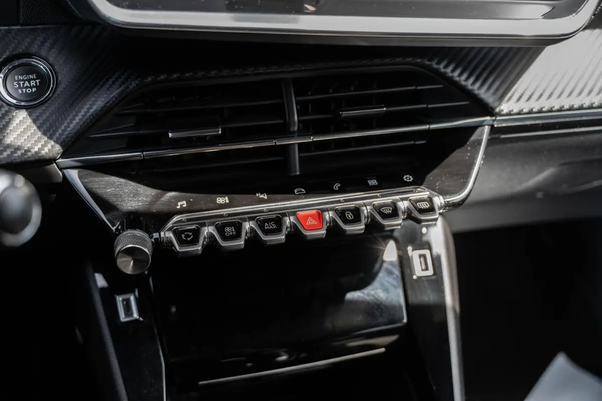 1.2 PureTech GT-Line Keyless|Navi|Carplay|VOL!