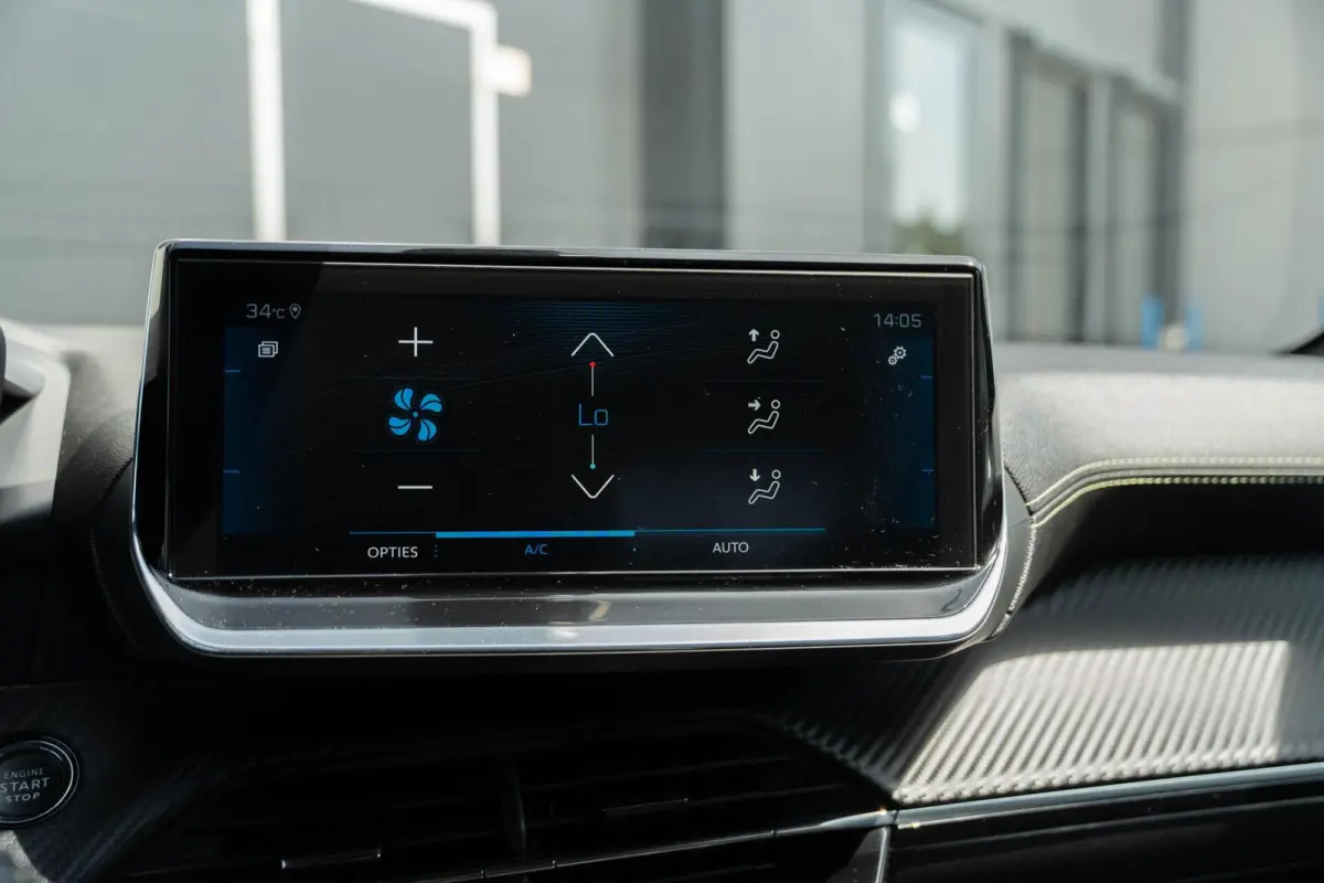 1.2 PureTech GT-Line Keyless|Navi|Carplay|VOL!