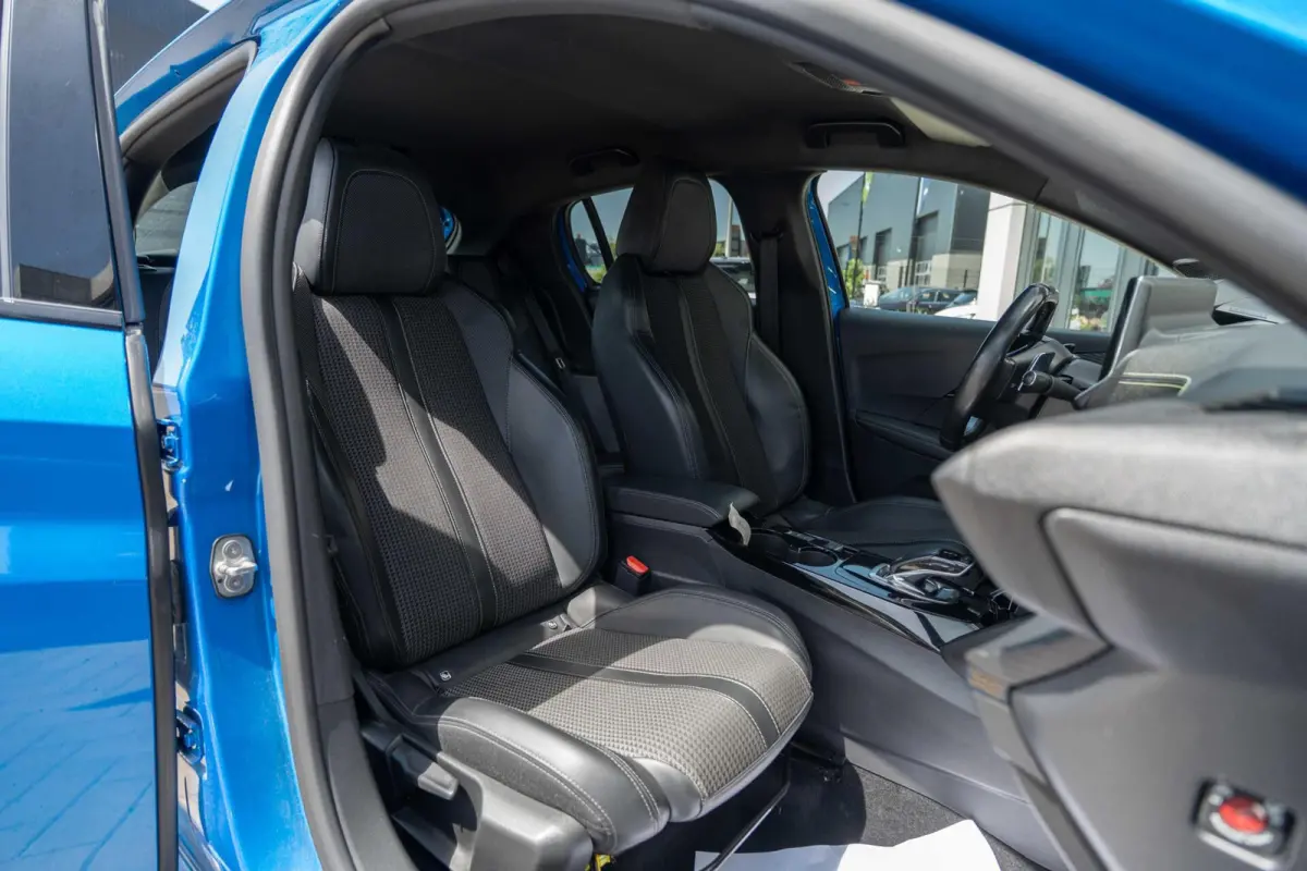 1.2 PureTech GT-Line Keyless|Navi|Carplay|VOL!