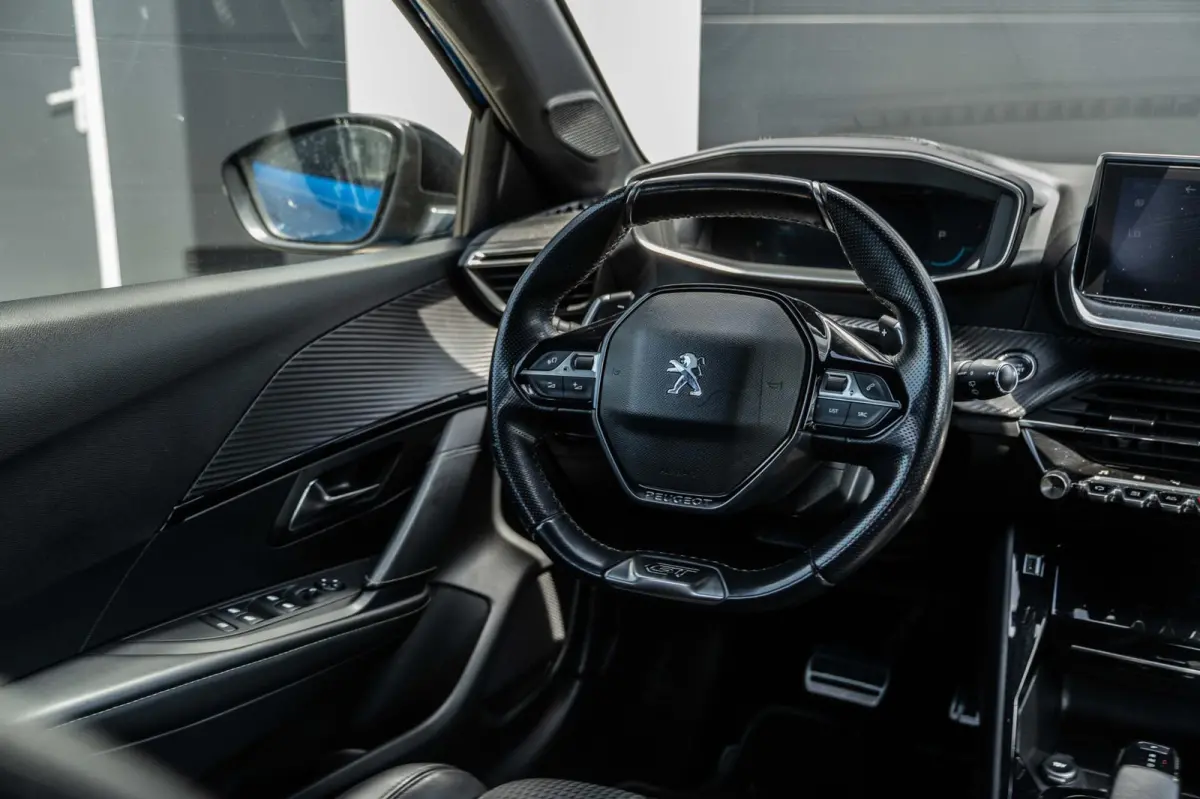 1.2 PureTech GT-Line Keyless|Navi|Carplay|VOL!