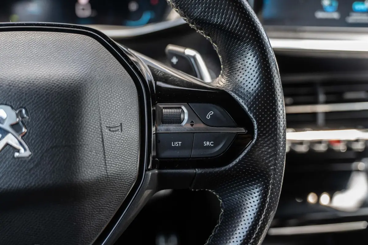 1.2 PureTech GT-Line Keyless|Navi|Carplay|VOL!