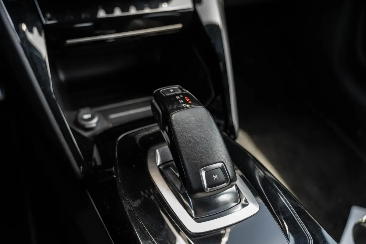 1.2 PureTech GT-Line Keyless|Navi|Carplay|VOL!
