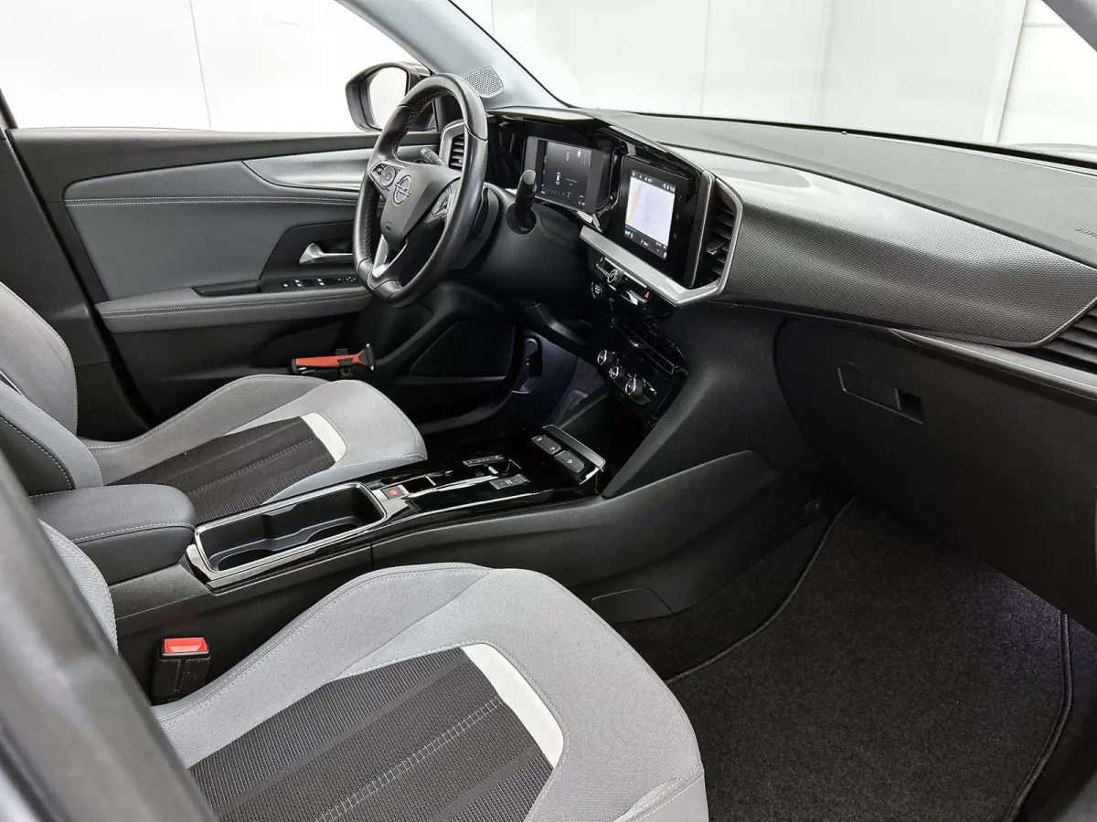1.2 130pk Elegance Automaat | Navigatie | Climate Control | Cruise Control | Camera | 17"LMV | LED | Keyless Entry/Start |