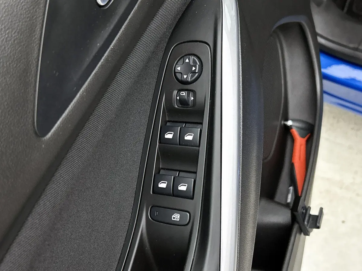1.2 130pk Edition X Automaat | Navigatie | Climate Control | Cruise Control | Camera | 17"LMV | LED | Apple Carplay/Android Auto |