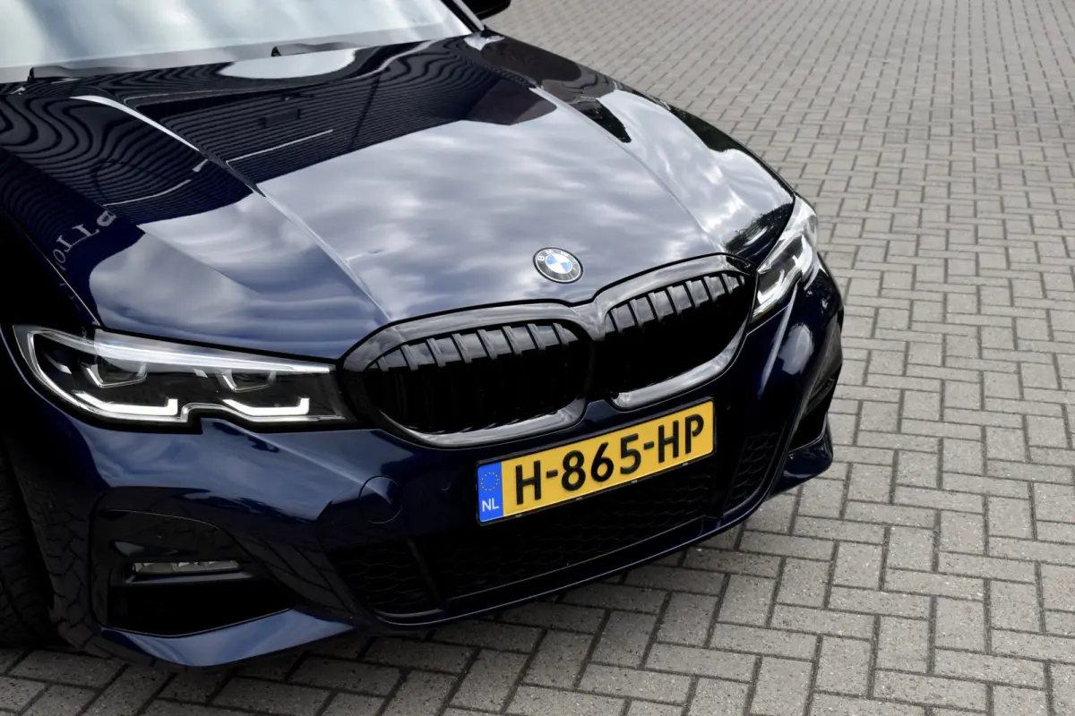 330e M Sport Individual | 19'' Wielen | Lederen Bekleding | CarPlay | Audio Media Pack | 1e Eigenaar |