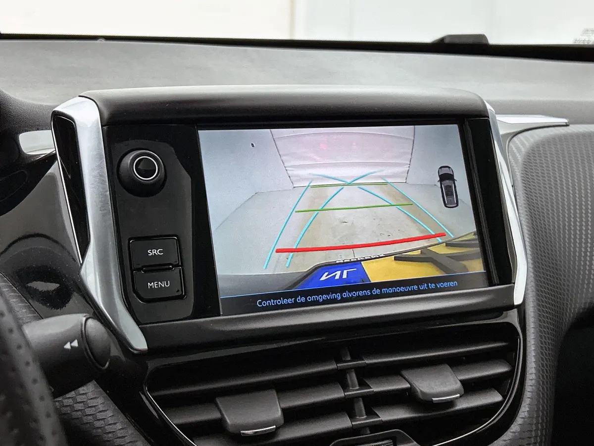 GT-Line 1.2 110pk Automaat | Glazendak | Navigatie | Climate Control | Cruise Control | 17"LMV | Camera |