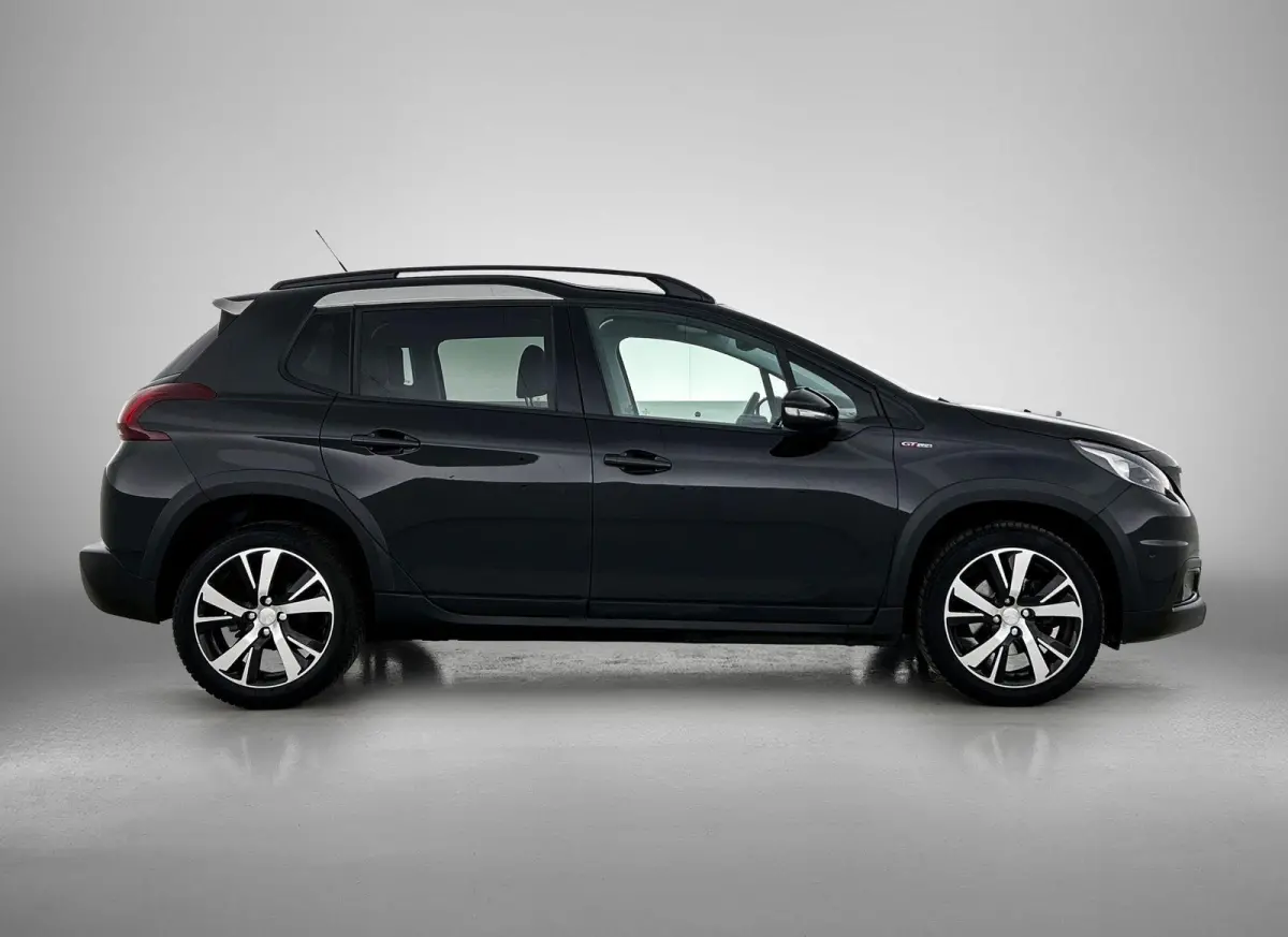 GT-Line 1.2 110pk Automaat | Glazendak | Navigatie | Climate Control | Cruise Control | 17"LMV | Camera |
