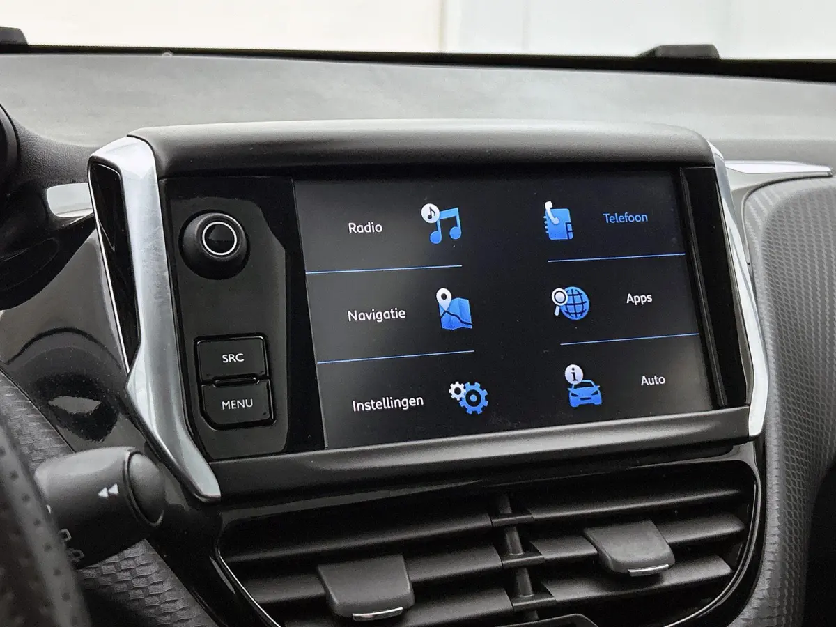 GT-Line 1.2 110pk Automaat | Glazendak | Navigatie | Climate Control | Cruise Control | 17"LMV | Camera |