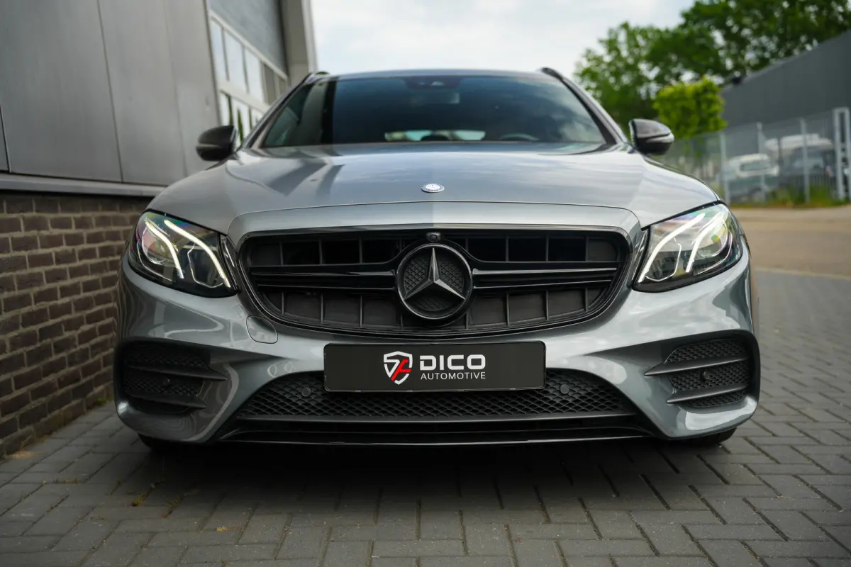 200 184 pk Prestige Plus AMG-line / Keyless/ Widescreen/ Bi-LED/ Camera/ Sfeer.Verl/ Elek.Achterklep/ Trekhaak/ 19''LMV