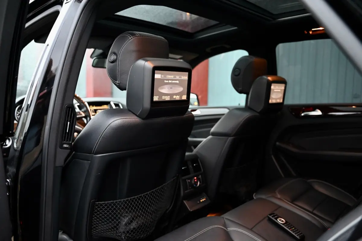 350 AMG-Styling - Distronic - Entertainment Achter - Panoramadak - Achteruitrijcamera - Bekerkoeling