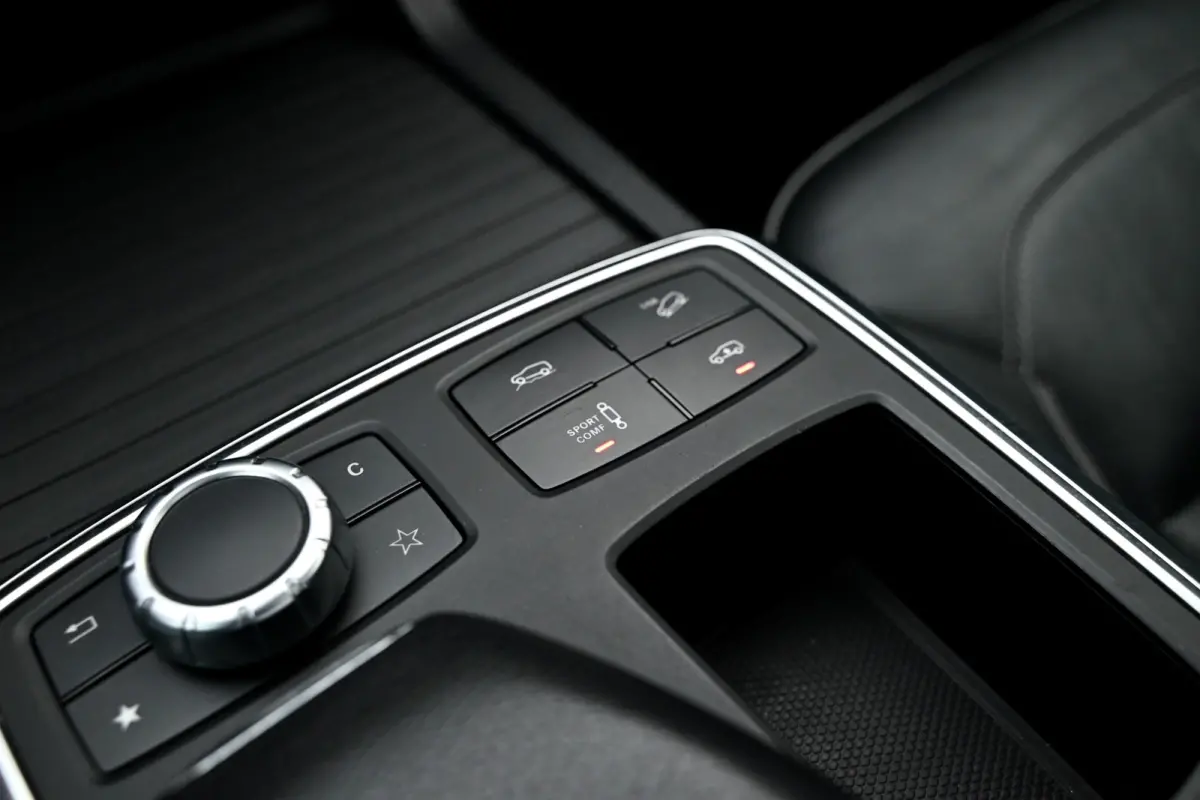 350 AMG-Styling - Distronic - Entertainment Achter - Panoramadak - Achteruitrijcamera - Bekerkoeling