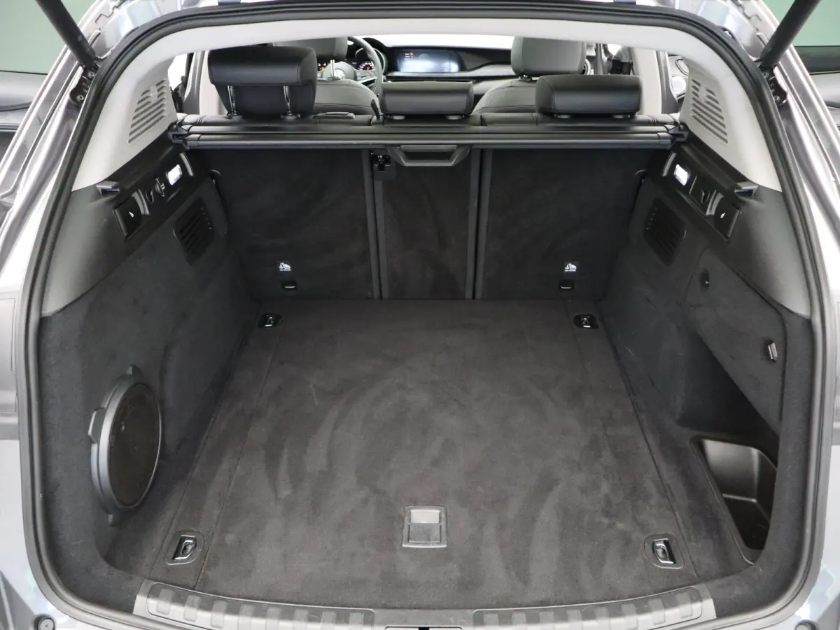 2.0 T AWD B-Tech 280 Pk | Panoramisch schuifdak | Elek. stoelen | Stoel en stuurverwarming | Adaptive Cruise Control | Dodehoekdetectie | Elek. achterklep