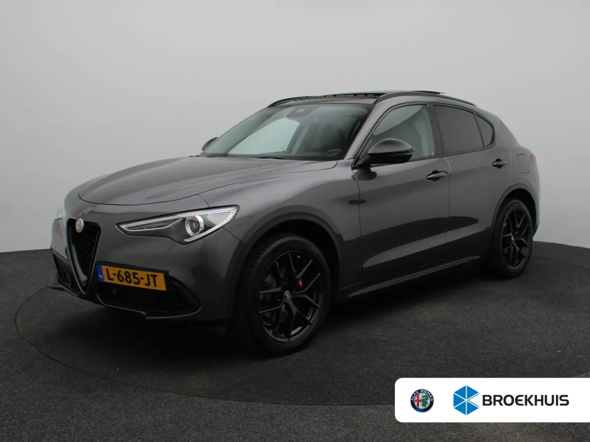 2.0 T AWD B-Tech 280 Pk | Panoramisch schuifdak | Elek. stoelen | Stoel en stuurverwarming | Adaptive Cruise Control | Dodehoekdetectie | Elek. achterklep