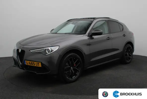 2.0 T AWD B-Tech 280 Pk | Panoramisch schuifdak | Elek. stoelen | Stoel en stuurverwarming | Adaptive Cruise Control | Dodehoekdetectie | Elek. achterklep