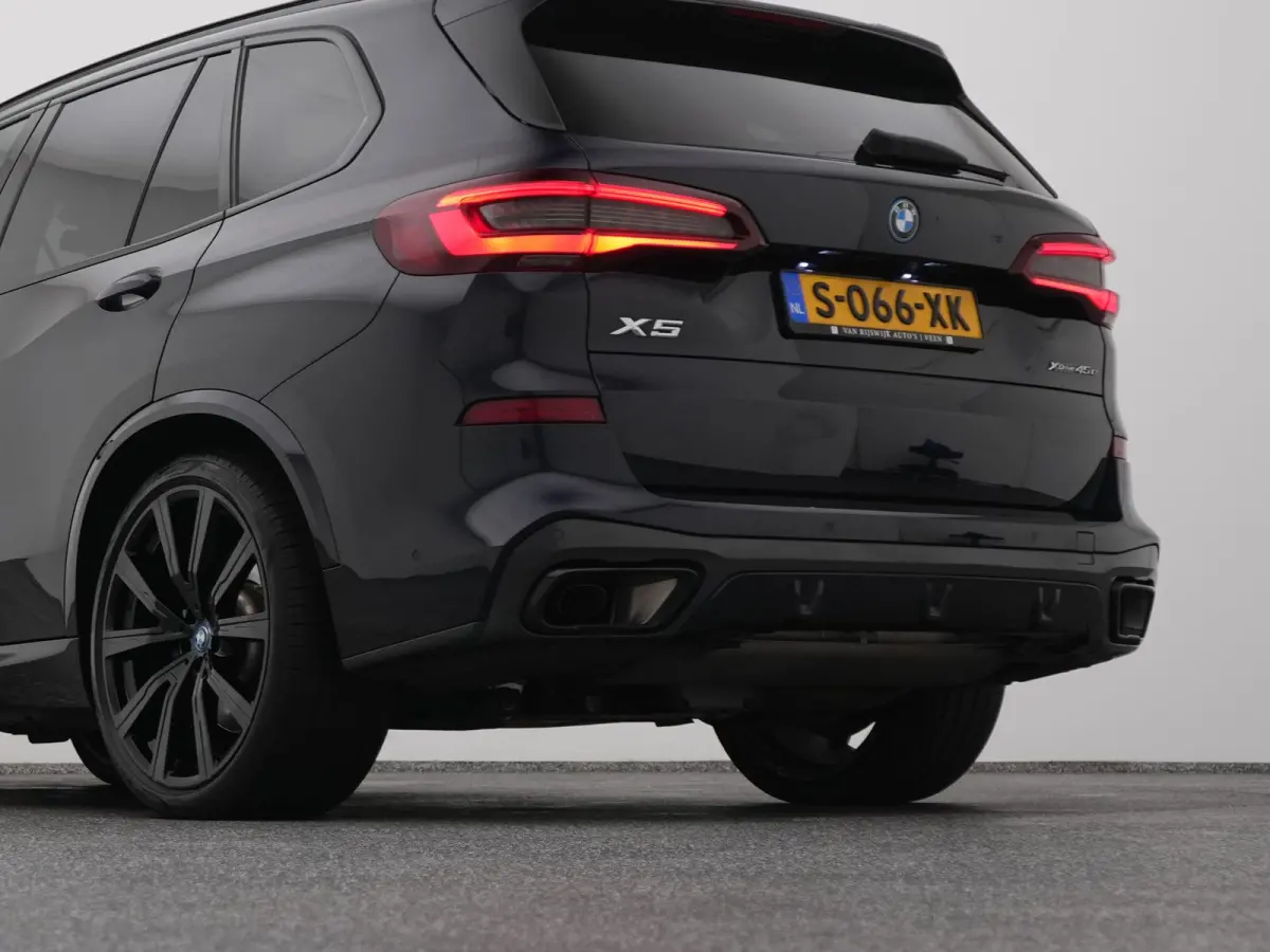 xDrive45e High Executive M-Sport | PANO | 360° | HUD | H&K | LUCHTVERING | STOELMASSAGE. | STOELVENT. | STOEL- EN STUURVERW. | TREKHAAK