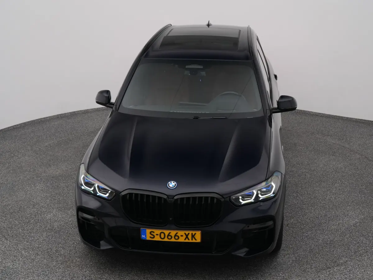 xDrive45e High Executive M-Sport | PANO | 360° | HUD | H&K | LUCHTVERING | STOELMASSAGE. | STOELVENT. | STOEL- EN STUURVERW. | TREKHAAK