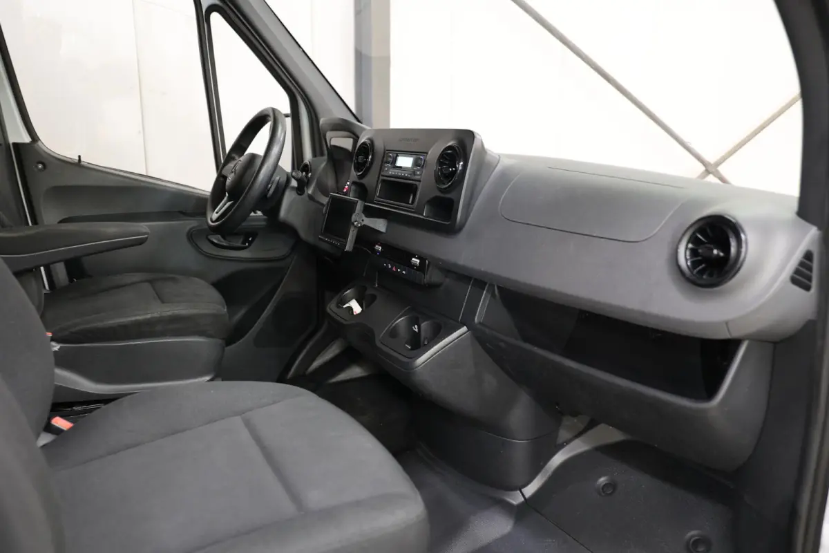 311 2.2 CDI L3H2 AUTOMAAT POST NL SCHAPPEN