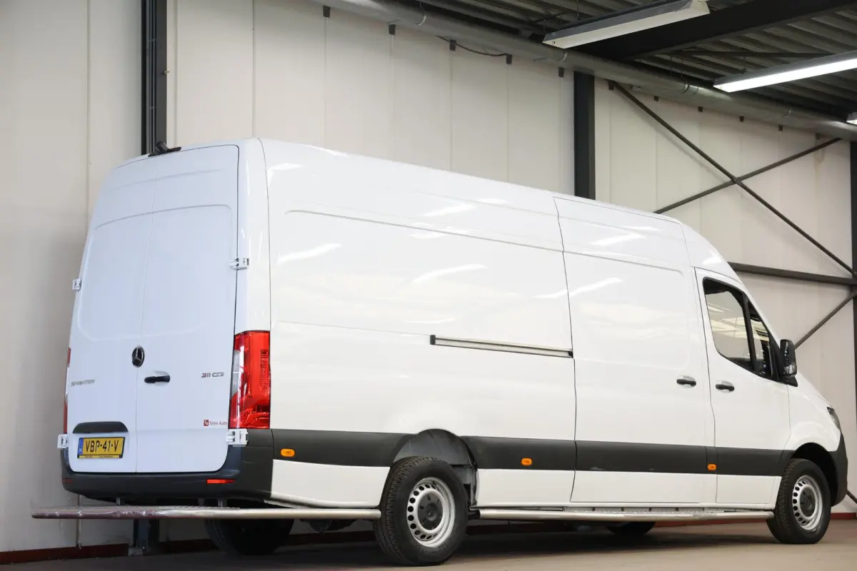 311 2.2 CDI L3H2 AUTOMAAT POST NL SCHAPPEN