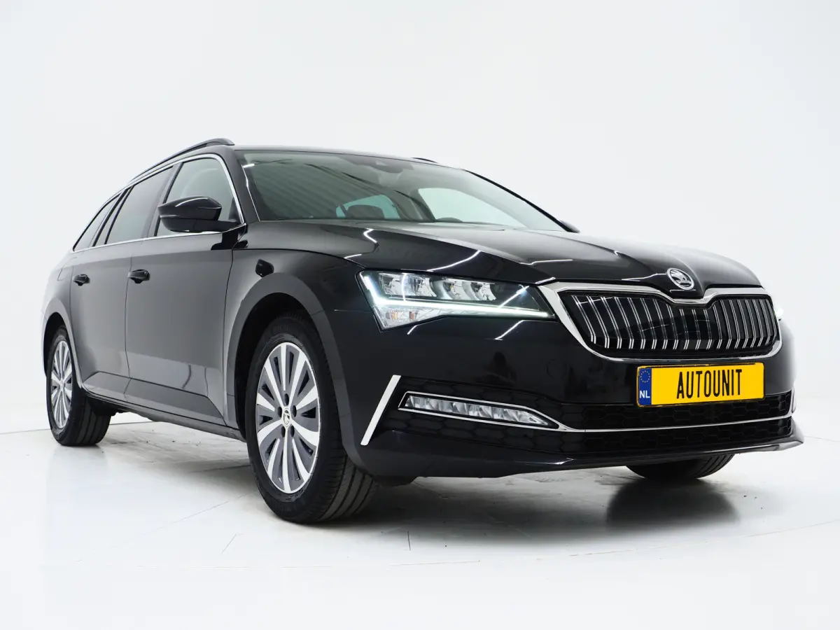 1.4 TSI iV 218PK | Leder | Trekhaak | Memory | Virtual | Camera | Adaptive Cruise | Carplay
