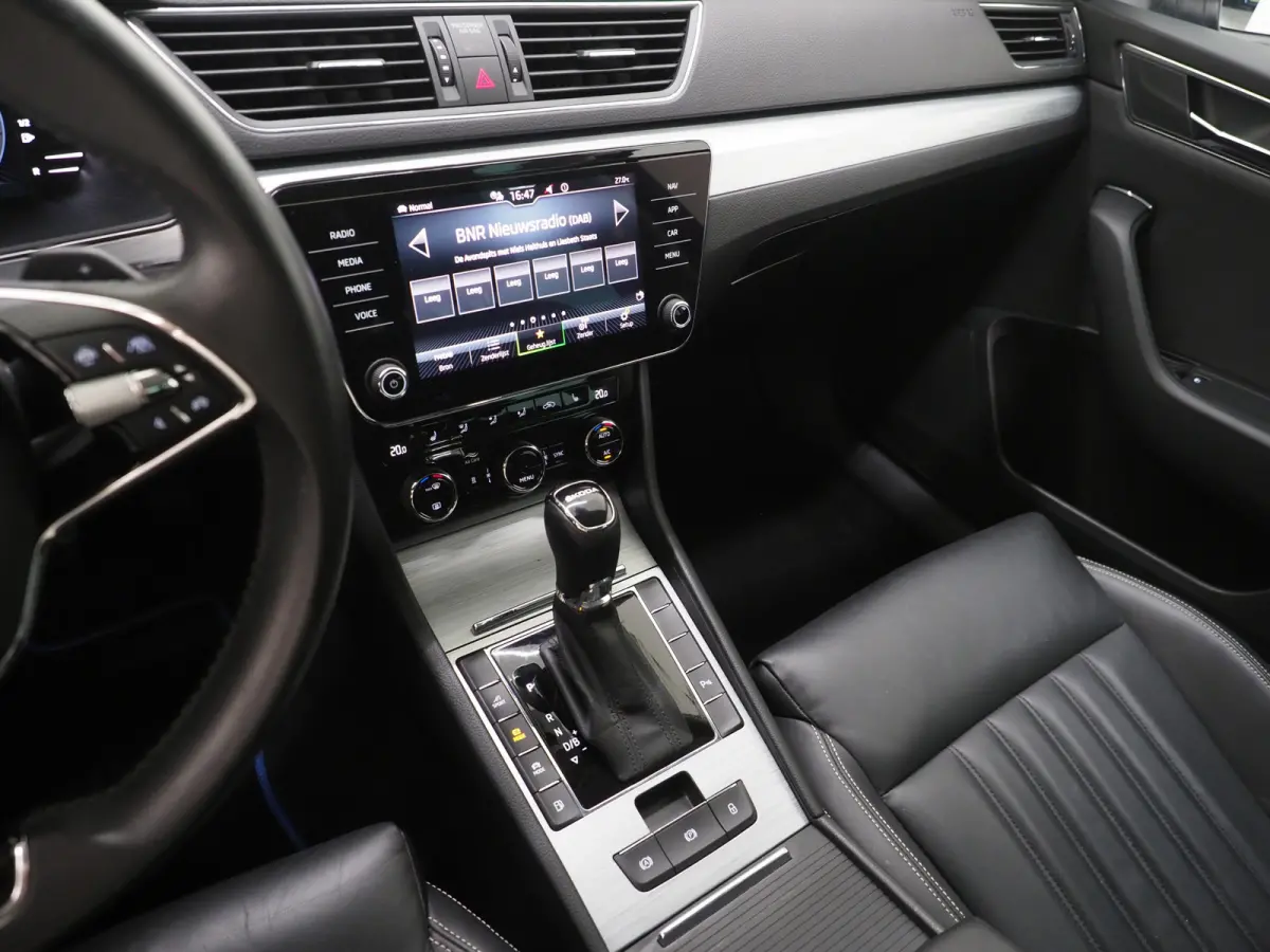 1.4 TSI iV 218PK | Leder | Trekhaak | Memory | Virtual | Camera | Adaptive Cruise | Carplay