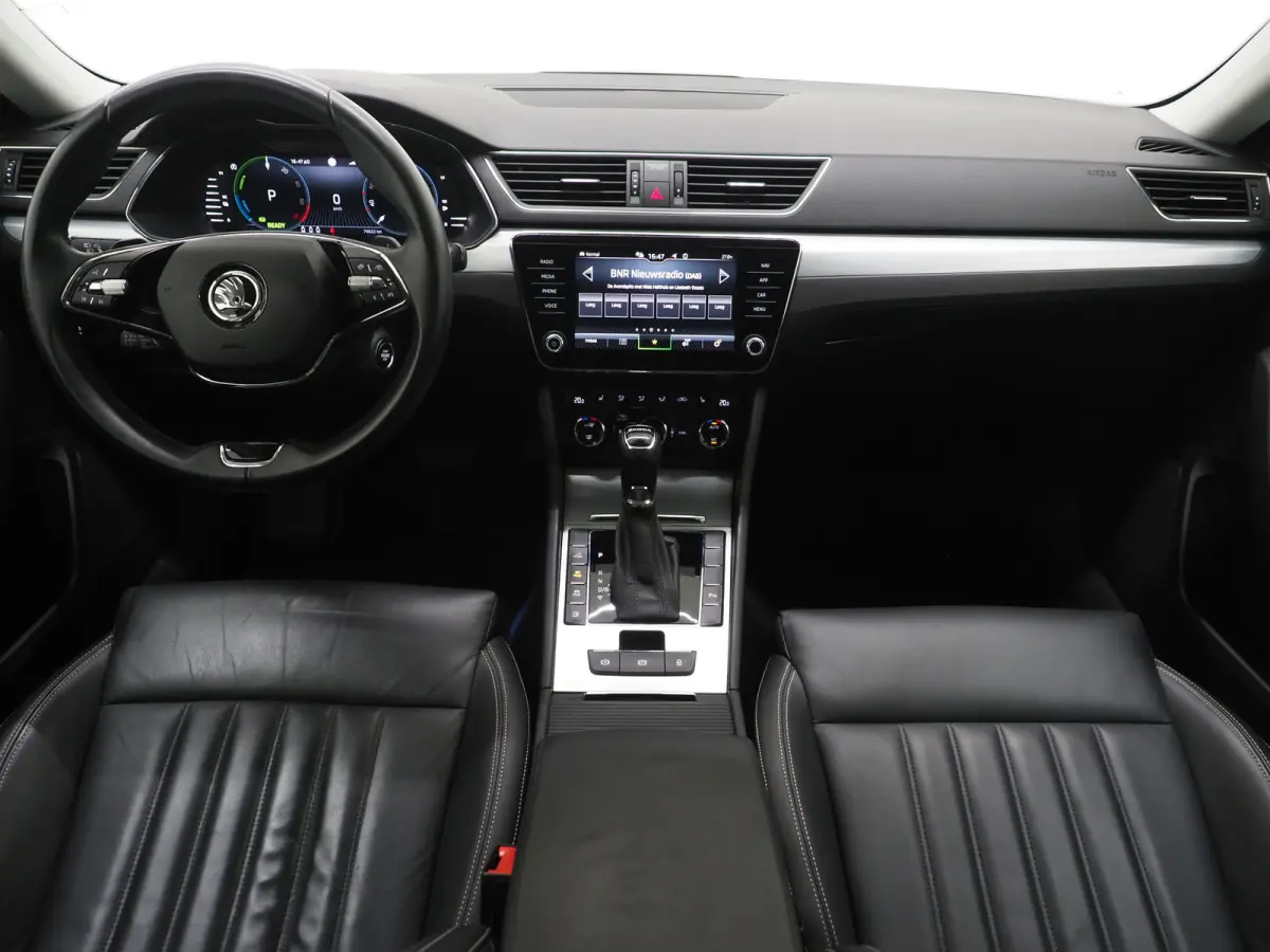 1.4 TSI iV 218PK | Leder | Trekhaak | Memory | Virtual | Camera | Adaptive Cruise | Carplay