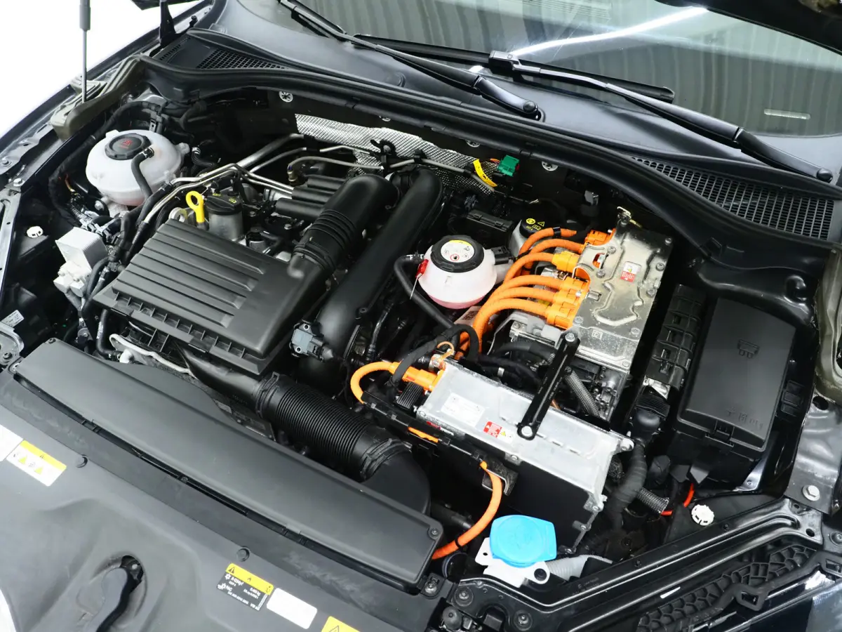 1.4 TSI iV 218PK | Leder | Trekhaak | Memory | Virtual | Camera | Adaptive Cruise | Carplay