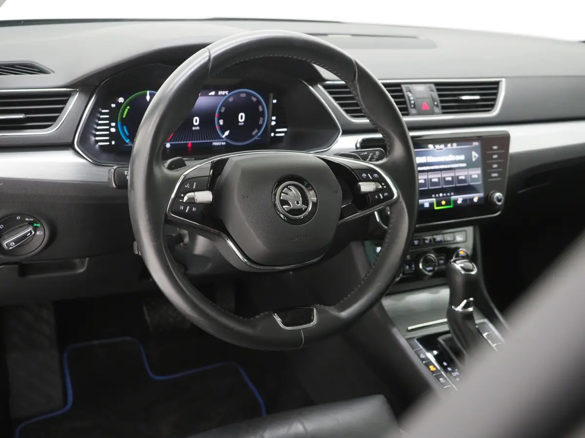 1.4 TSI iV 218PK | Leder | Trekhaak | Memory | Virtual | Camera | Adaptive Cruise | Carplay