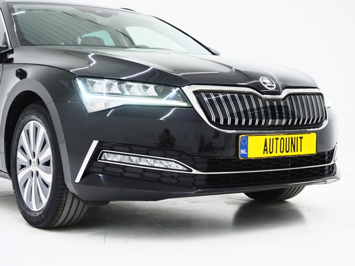 1.4 TSI iV 218PK | Leder | Trekhaak | Memory | Virtual | Camera | Adaptive Cruise | Carplay