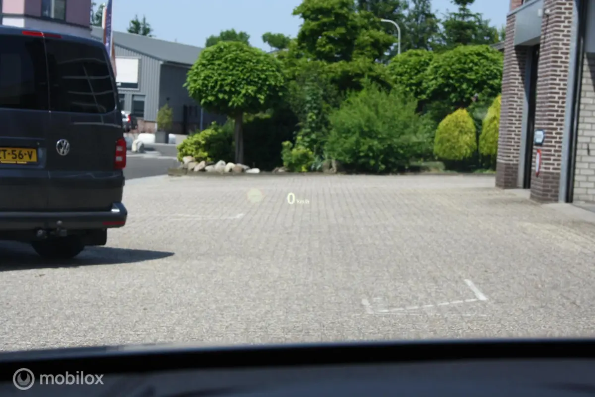 xDrive25e High Exe, trekhaak, head up, pano