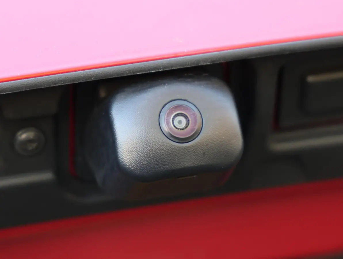 1.2 100pk Plus | Navigatie | Camera | Climate control | Apple en Android | Lichtmetalen velgen