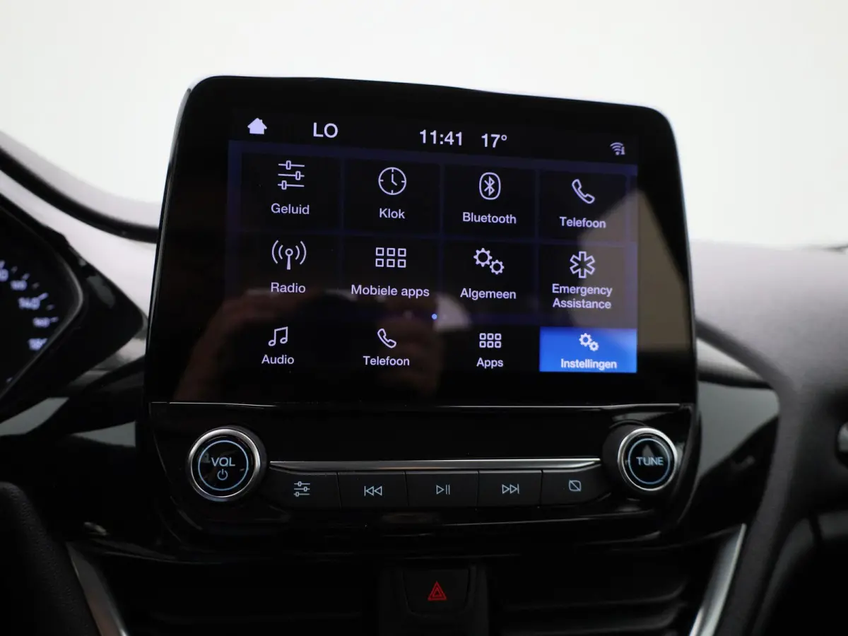 1.0 EcoBoost Hybrid Titanium | Cruise Control | Airco | Parkeersensoren | Apple Carplay/Android Auto |